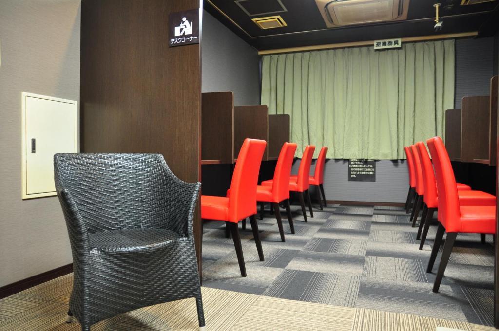 Capsule Hotel & Sauna Ikebukuro Plaza Präfektur Tokio Exterior foto